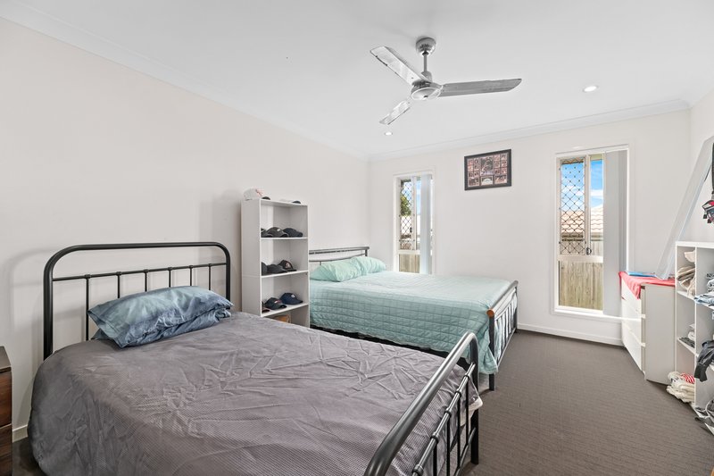 Photo - 3 Yarrow Court, Bundamba QLD 4304 - Image 7