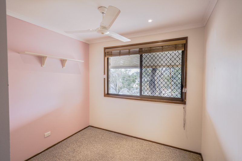 Photo - 3 Yelta Place, Ashmore QLD 4214 - Image 9
