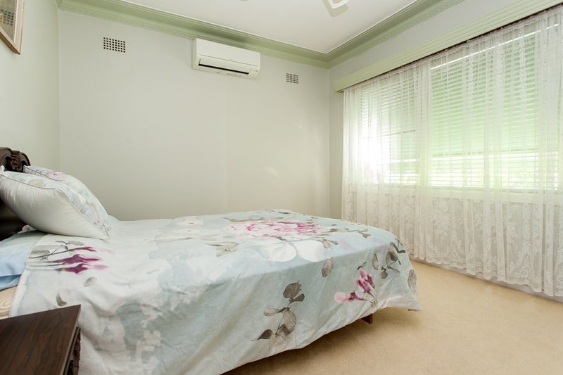 Photo - 3 Yilgarn Avenue, Cessnock NSW 2325 - Image 7