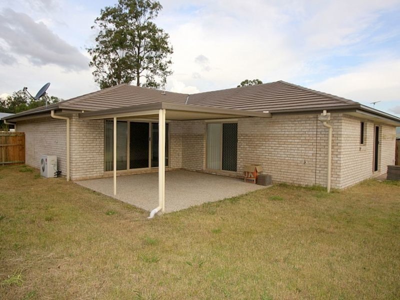 Photo - 3 Zachary Court, Hillcrest QLD 4118 - Image 13