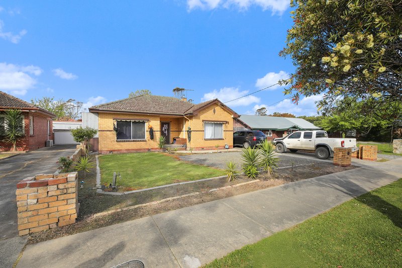 Photo - 30-32 James Street, Pakenham VIC 3810 - Image 3