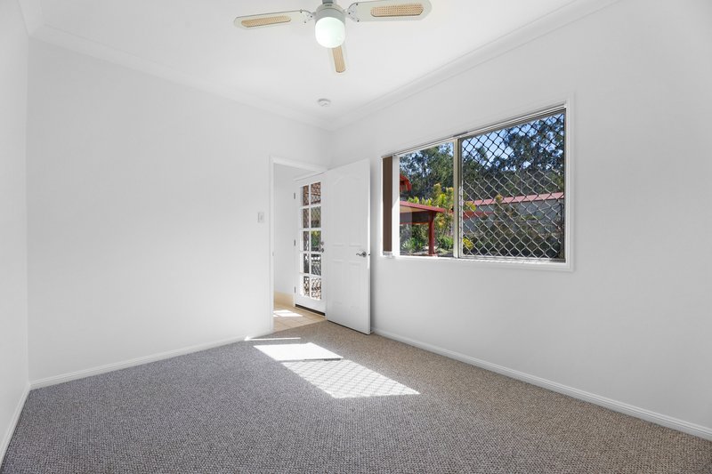 Photo - 30-34 Racecourse Place, Tamborine QLD 4270 - Image 14