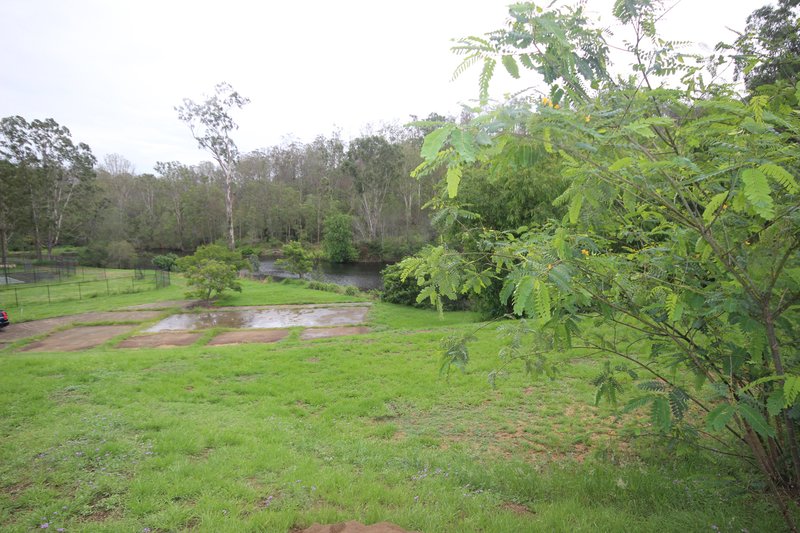 Photo - 30-40 Yulgibar Cl , Kooralbyn QLD 4285 - Image 4