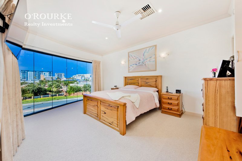 Photo - 30 A Scarborough Beach Road, Scarborough WA 6019 - Image 16