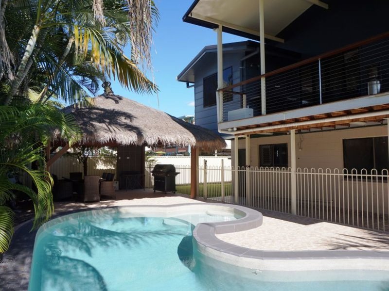 Photo - 30 Alexander Street, Boyne Island QLD 4680 - Image