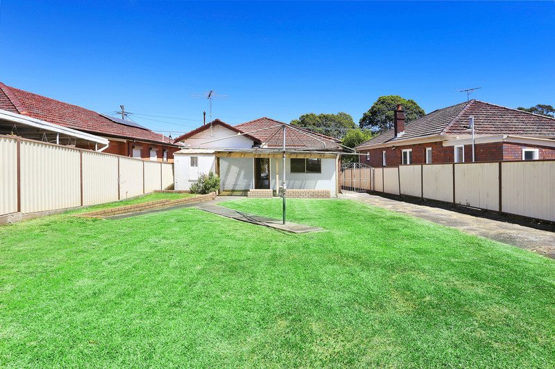 Photo - 30 Alice Street, Auburn NSW 2144 - Image 4