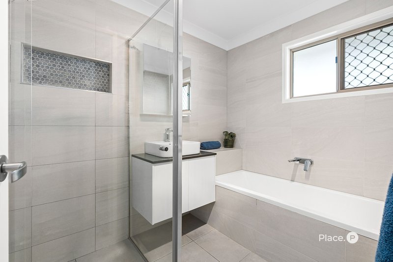 Photo - 30 Allen Street, Wynnum QLD 4178 - Image 10