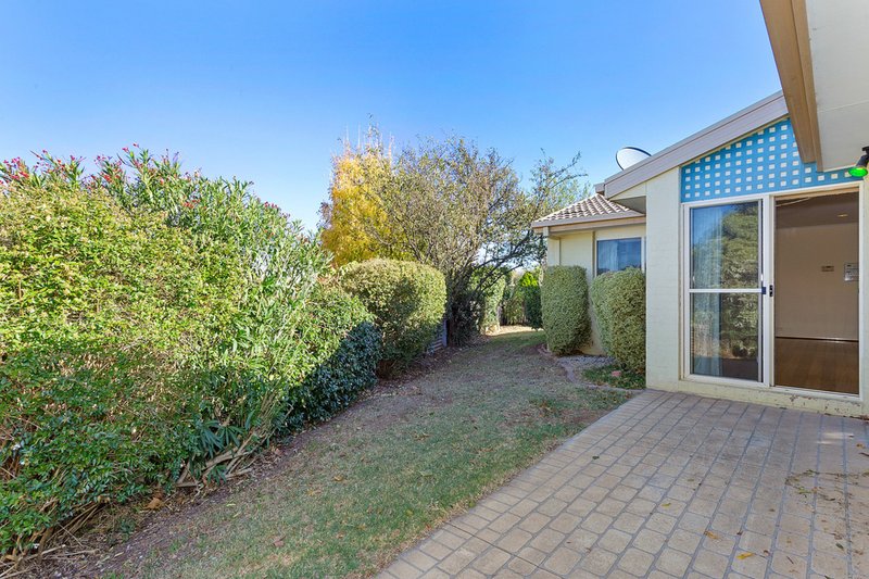 Photo - 30 Amagula Avenue, Ngunnawal ACT 2913 - Image 22