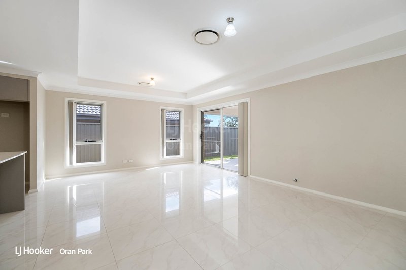 Photo - 30 Ambrose Street, Oran Park NSW 2570 - Image 4