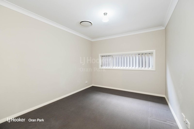 Photo - 30 Ambrose Street, Oran Park NSW 2570 - Image 7