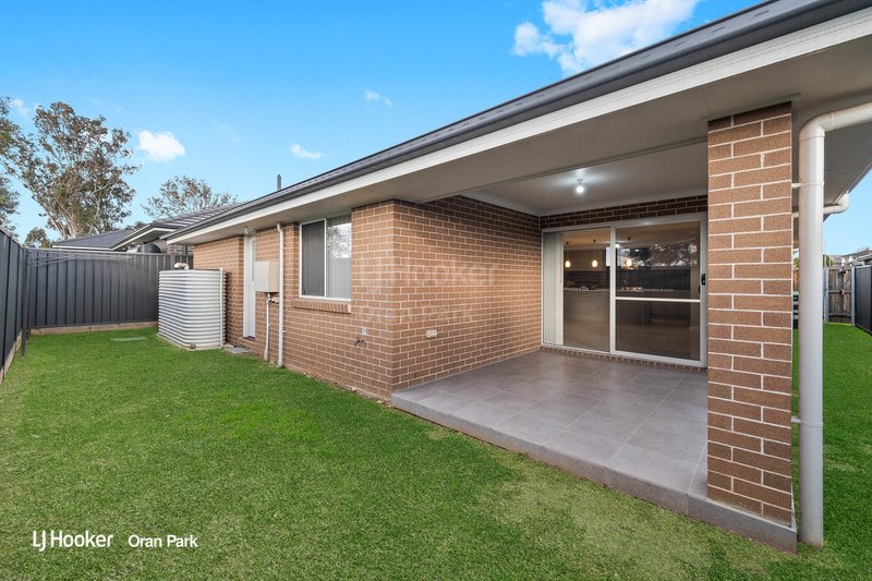 Photo - 30 Ambrose Street, Oran Park NSW 2570 - Image 11