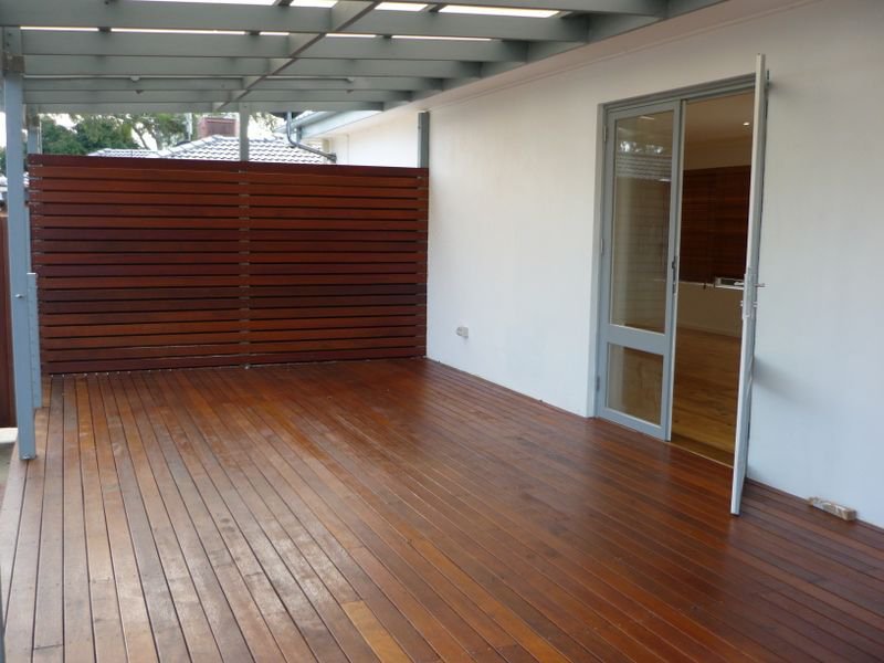 Photo - 30 Anderson Street, Chifley ACT 2606 - Image 6