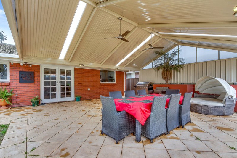 Photo - 30 Andrew Smith Drive, Parafield Gardens SA 5107 - Image 16