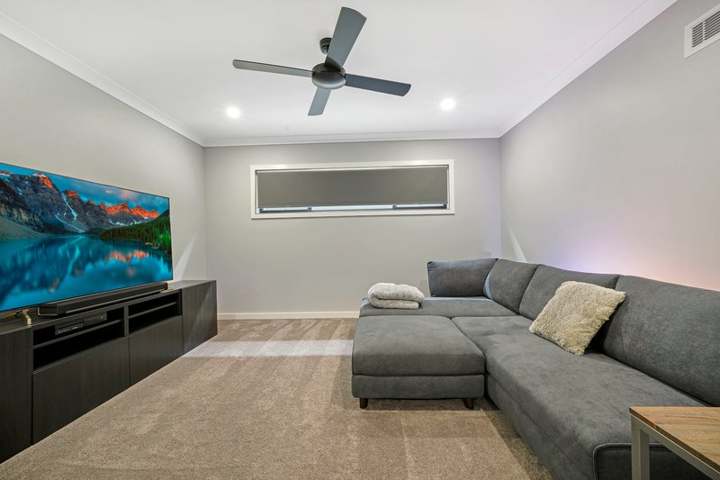 Photo - 30 April Circuit, Bolwarra Heights NSW 2320 - Image 11