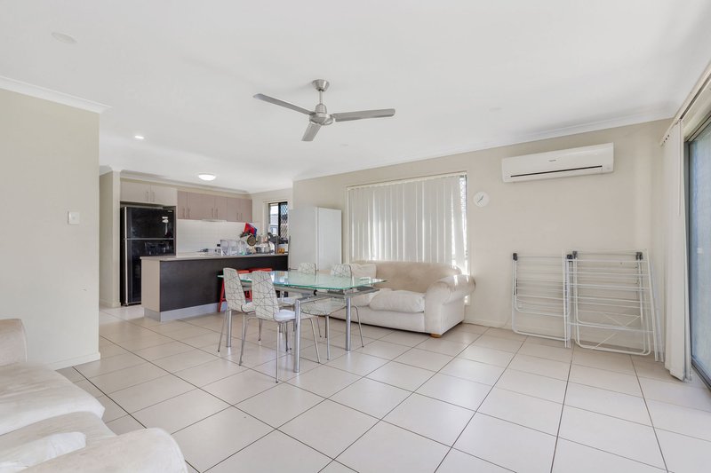 Photo - 30 Arcadia Street, Upper Caboolture QLD 4510 - Image 4