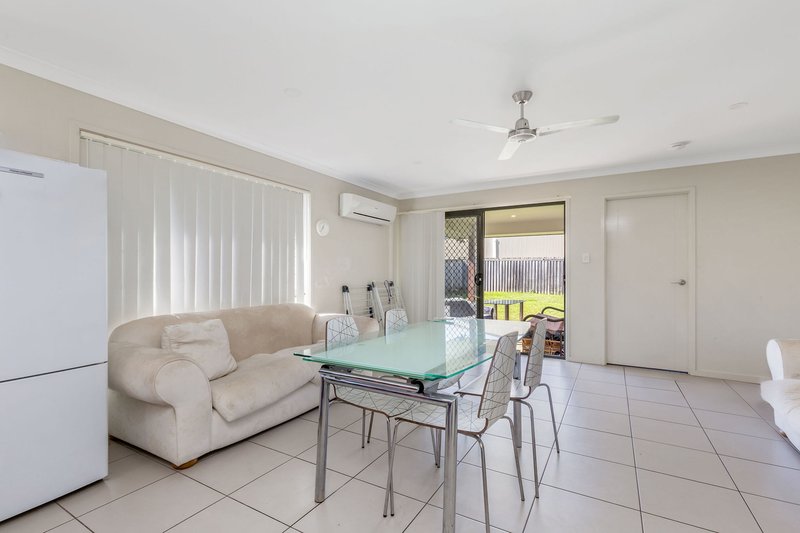 Photo - 30 Arcadia Street, Upper Caboolture QLD 4510 - Image 6