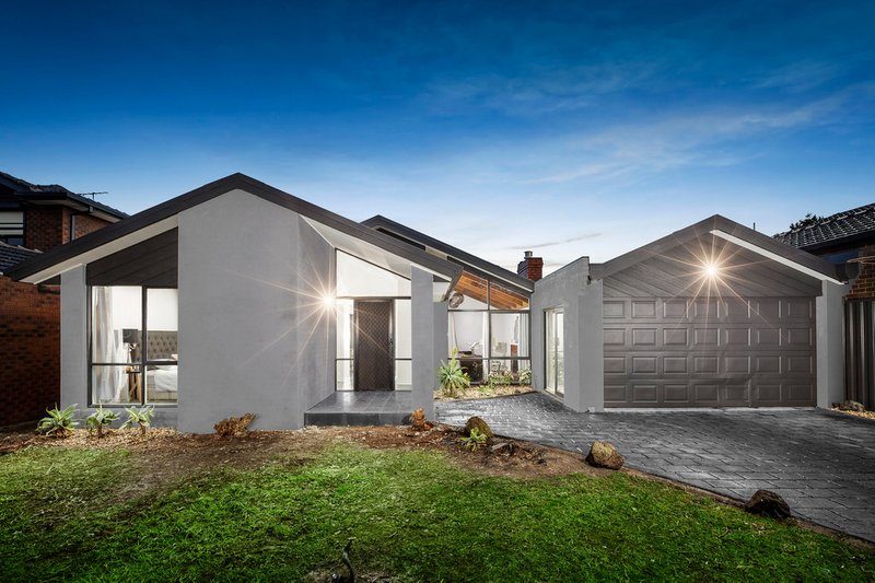 30 Arthur Phillip Way, Mill Park VIC 3082