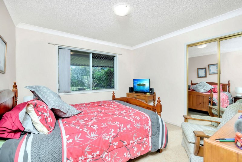 Photo - 30 Aruma Avenue, Burleigh Waters QLD 4220 - Image 10