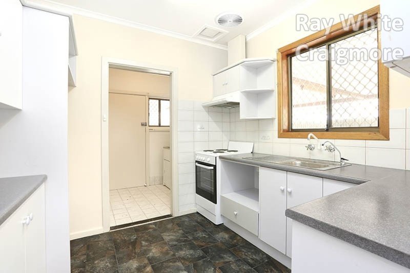 Photo - 30 Ashton Road, Davoren Park SA 5113 - Image 2