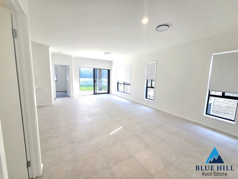 Photo - 30 Assay Street, Gillieston Heights NSW 2321 - Image 8