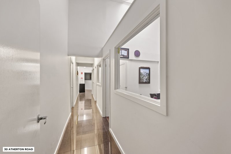 Photo - 30 Atherton Road, Oakleigh VIC 3166 - Image 8