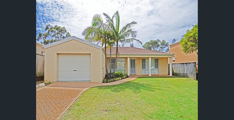 30 Aurora Place, Bateau Bay NSW 2261