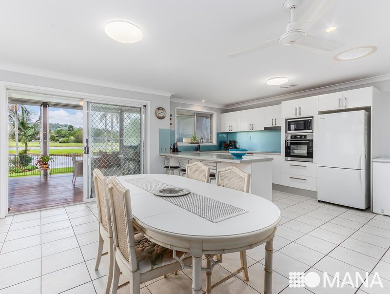 Photo - 30 Balemo Drive, Ocean Shores NSW 2483 - Image 6