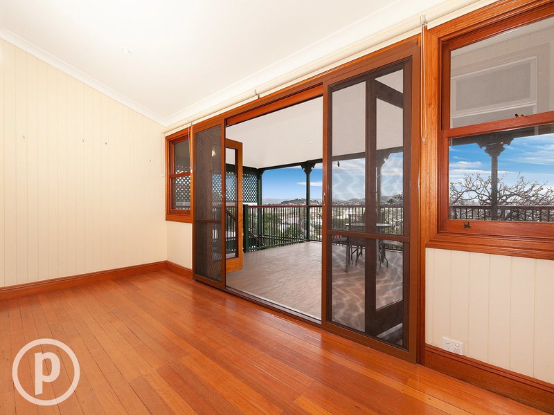 Photo - 30 Balmain Street, Wooloowin QLD 4030 - Image 9