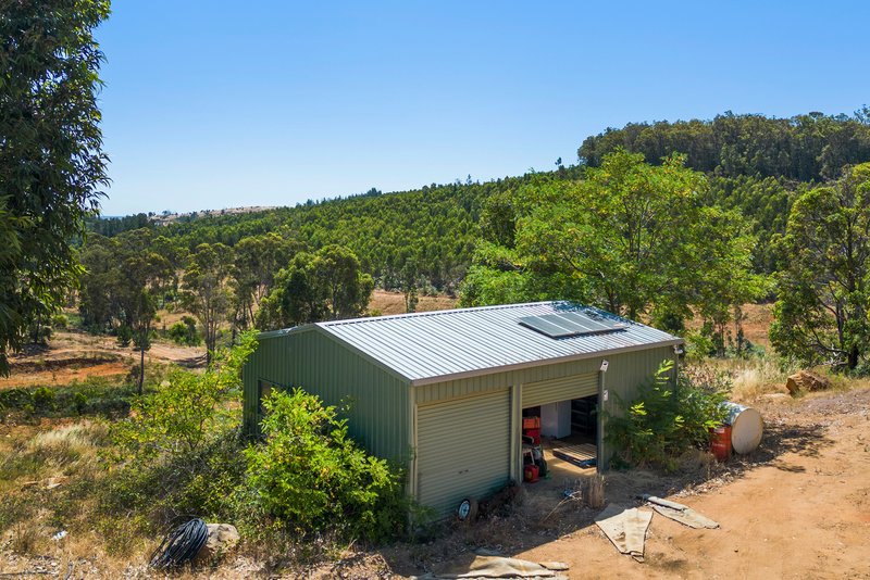 Photo - 30 Balmoral Road, Nannup WA 6275 - Image 13