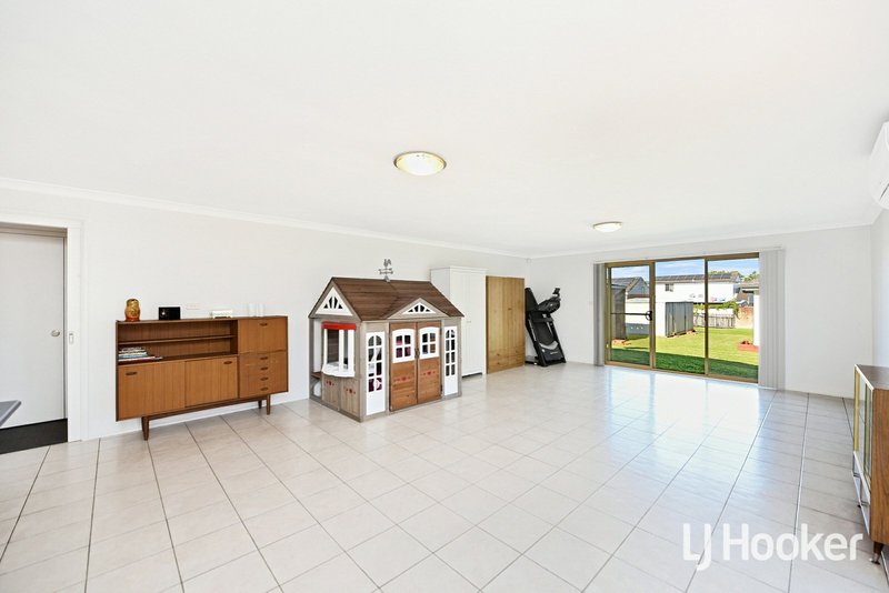 Photo - 30 Barbers Road, Chester Hill NSW 2162 - Image 4