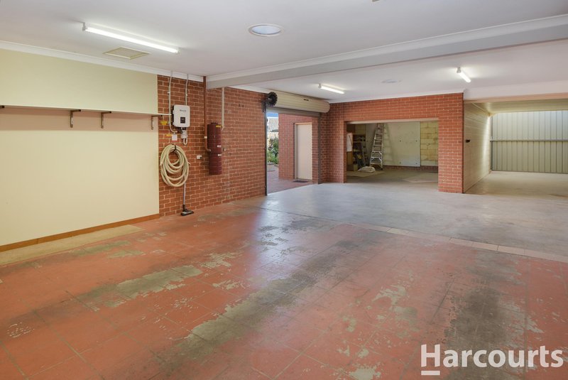 Photo - 30 Barnes Boulevard, Horsham VIC 3400 - Image 11