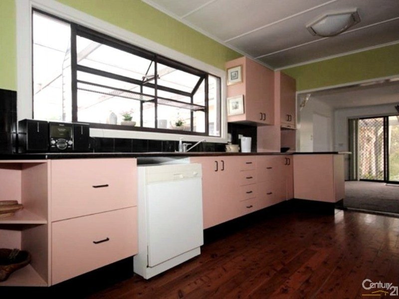 Photo - 30 Beach Road, Lemon Tree Passage NSW 2319 - Image 12