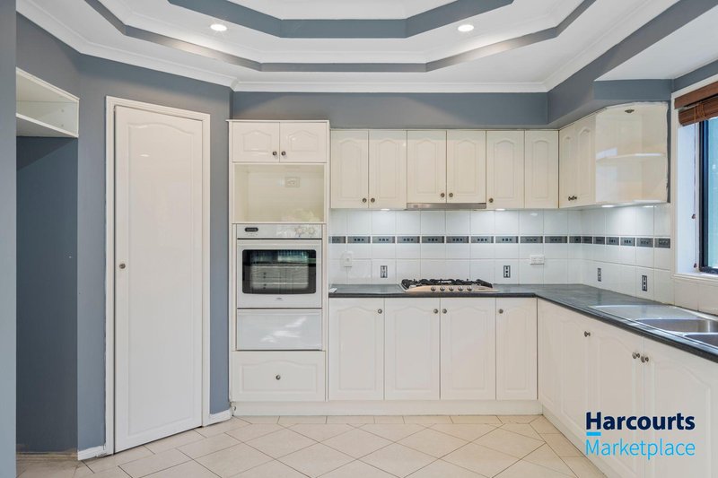 Photo - 30 Belfry Place, Oxley QLD 4075 - Image 4