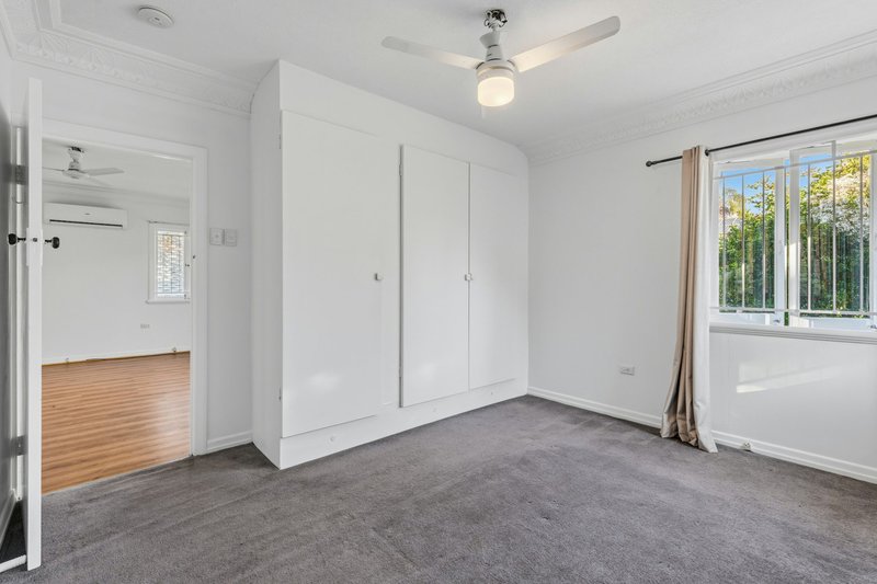 Photo - 30 Belnoel Street, Wavell Heights QLD 4012 - Image 9