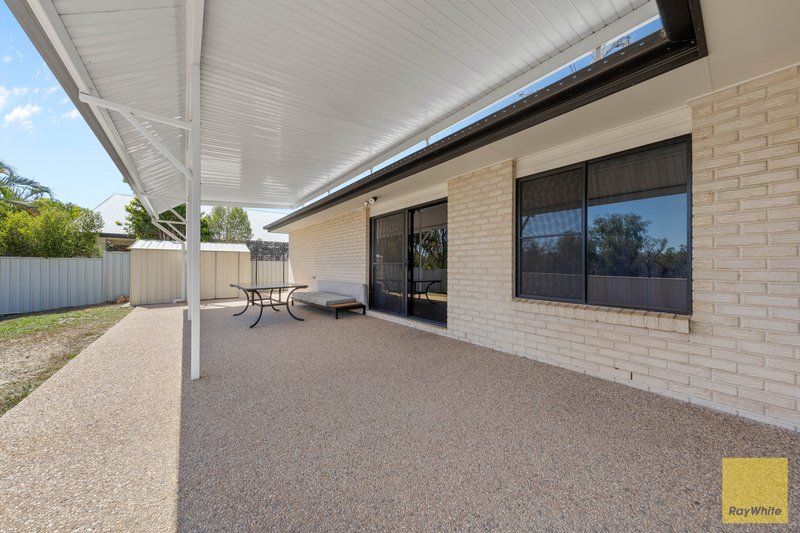 Photo - 30 Berthun Street, Emerald QLD 4720 - Image 22