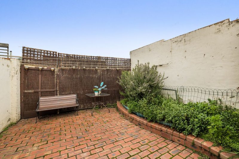 Photo - 30 Bladen Avenue, Brunswick East VIC 3057 - Image 6