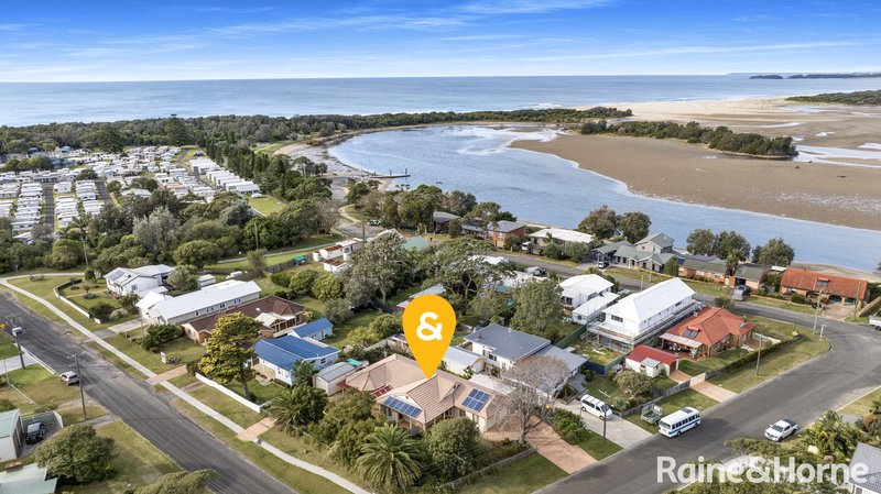 30 Bolt Street, Shoalhaven Heads NSW 2535