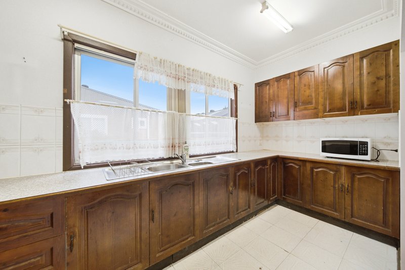 Photo - 30 Bonham Street, Canley Vale NSW 2166 - Image 6