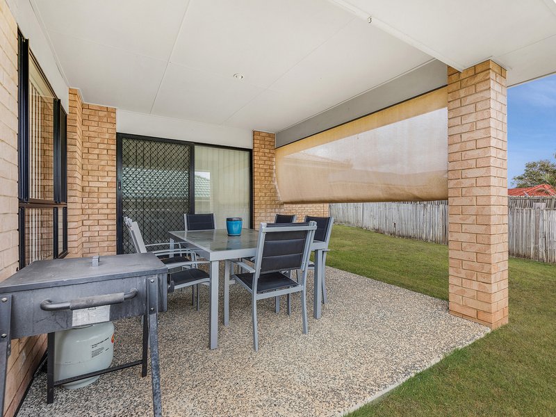 Photo - 30 Bonogin Court, Redbank Plains QLD 4301 - Image 13