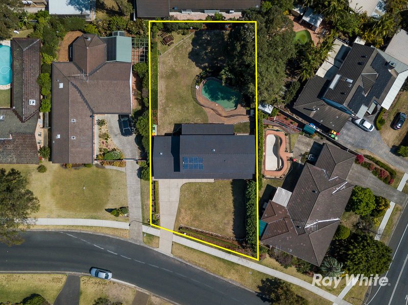 Photo - 30 Bounty Ave , Castle Hill NSW 2154 - Image 12