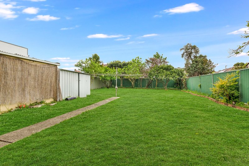 Photo - 30 Bowden Boulevard, Yagoona NSW 2199 - Image 7