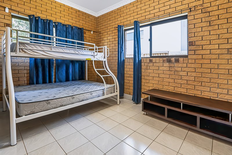 Photo - 30 Boxgrove Avenue, Wynnum QLD 4178 - Image 13