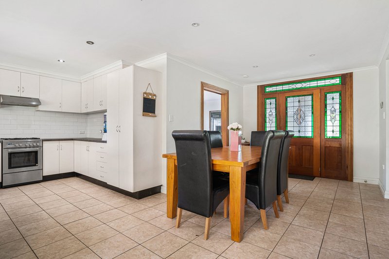 Photo - 30 Bray Rd , Mooloolah Valley QLD 4553 - Image 3