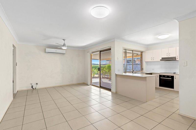 Photo - 30 Bray Street, Lowood QLD 4311 - Image 3