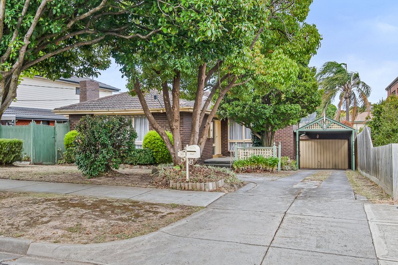 30 Brentwood Drive, Glen Waverley VIC 3150