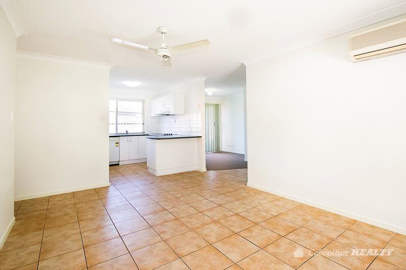 Photo - 30 Broadway Court, Caboolture QLD 4510 - Image 2