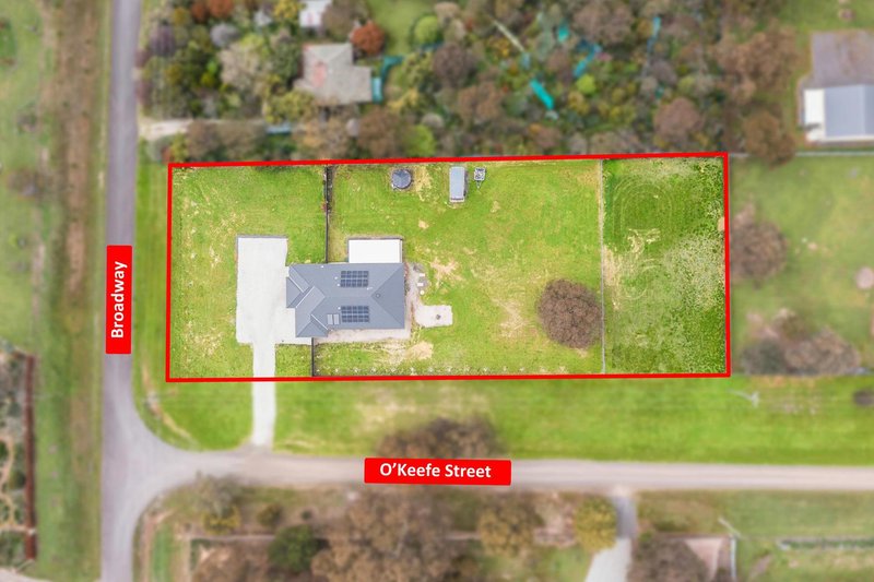 Photo - 30 Broadway , Lockwood South VIC 3551 - Image 1