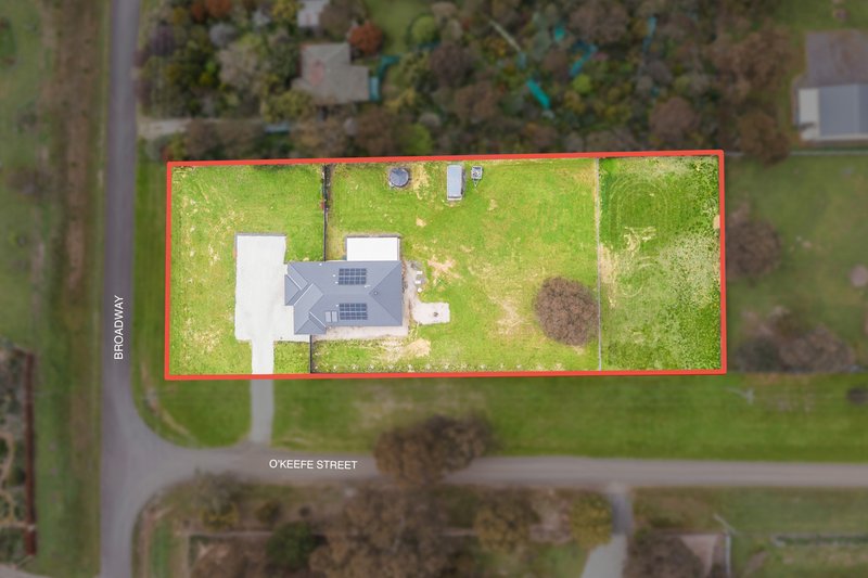 Photo - 30 Broadway , Lockwood South VIC 3551 - Image 4
