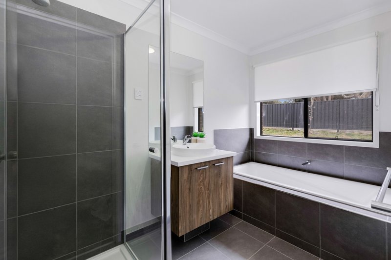 Photo - 30 Broadway , Lockwood South VIC 3551 - Image 13