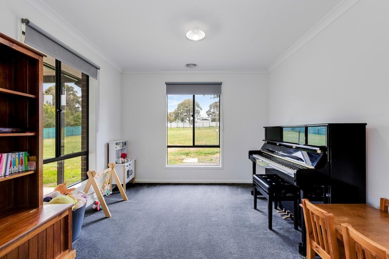 Photo - 30 Broadway , Lockwood South VIC 3551 - Image 15
